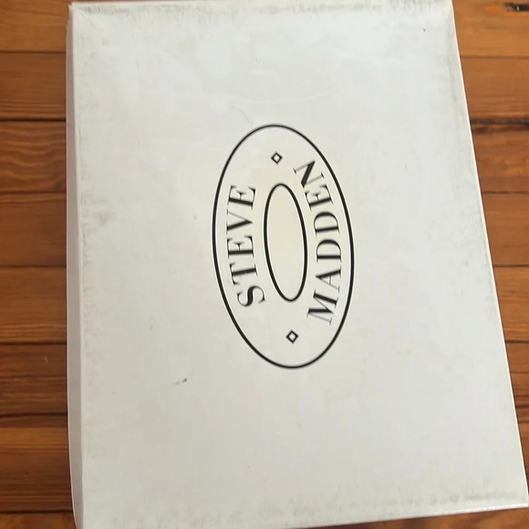 Steve Madden Tan Suede Fringe Heeled Boots - Picture 12 of 12